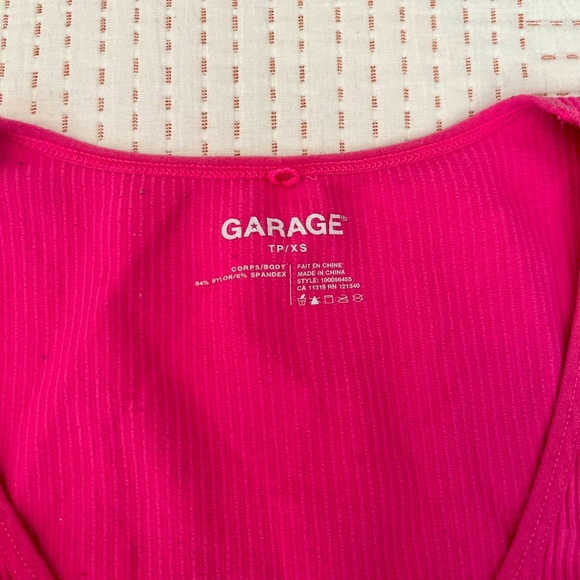 Garage Crop Top - Picture 2 of 3